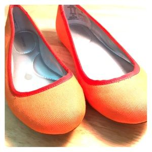 Orange Lands End flats